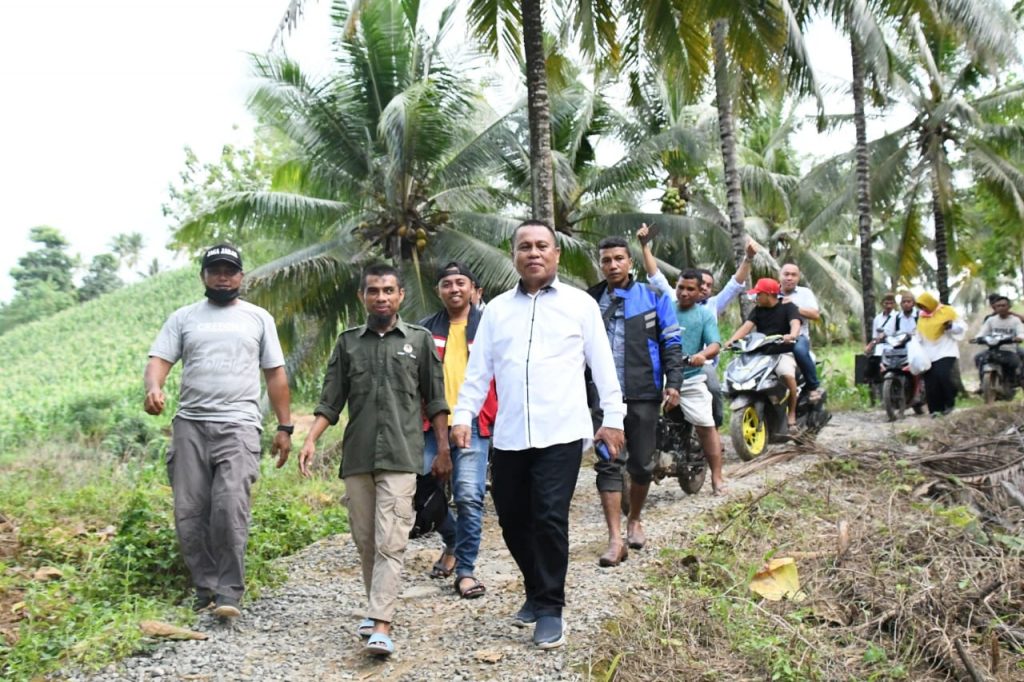 Berkunjung ke Desa Ibarat, Sekda Ridwan Dengarkan Aspirasi Masyarakat
