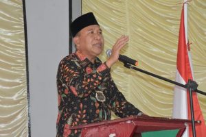 Anas Jusuf Apresiasi Prestasi SMA N 1 Botumoito dan Puskesmas Dulupi