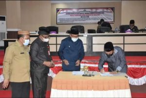 Semua Fraksi DPRD Boalemo Menerima Rancangan KUA-PPAS 2022