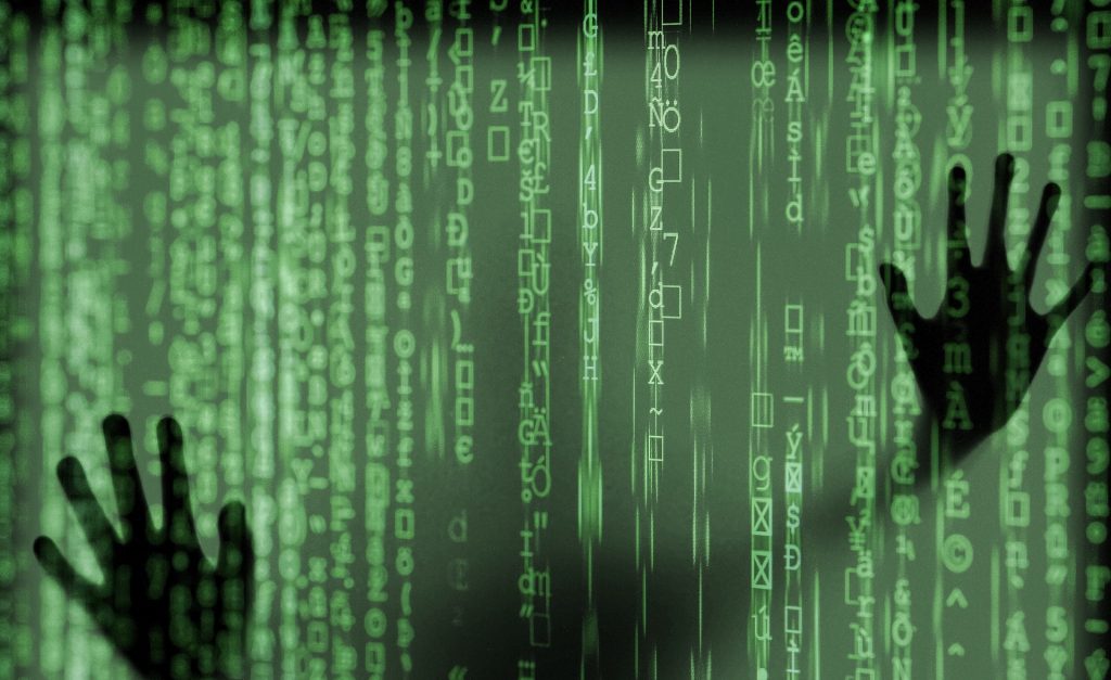 Bahaya! Tanda Seseorang Mencuri Identitas Anda