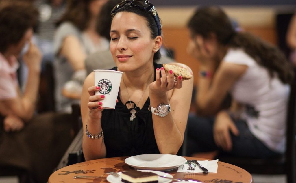 Alasan Orang Benci Suara Mengunyah, Baca Yuk!