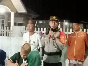 Polsek Botumoito Kawal Pelayanan Vaksinasi di Desa Bolihutuo