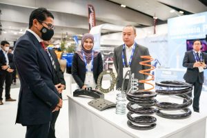 Sandiaga Salahuddin Uno Dorong Produk Ekraf Otomotif Tanah Air Bersaing di Dunia Internasional