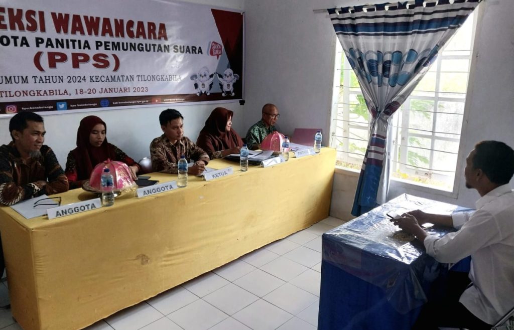 PPK Tilongkabila Lakukan Tes Wawancara kepada Calon PPS, Ovenly: Total 83 Orang