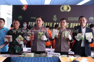Polri Musnahkan 60 kg Sabu Jaringan Malaysia-Aceh