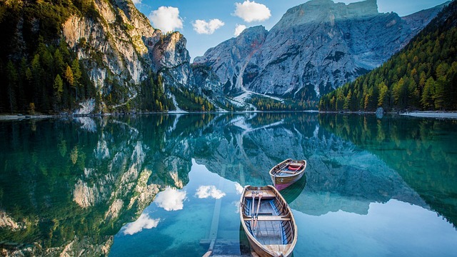 5 Destinasi Wisata yang Lahir Dari Cerita Legenda