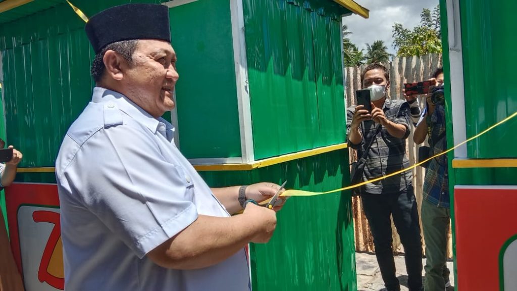 Pemda Boalemo Bersama BAZNAS Tebar Kebaikan kepada Pedagang Korban Kebakaran