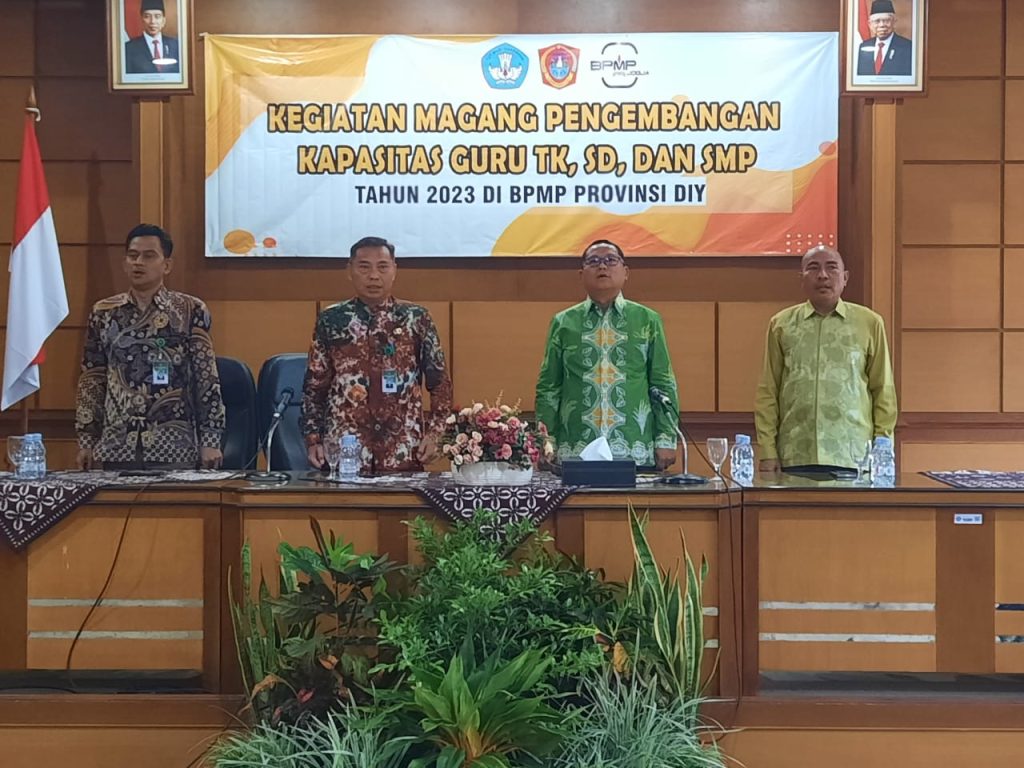 Magang Pengembangan Kapasitas Guru di Yogyakarta untuk Memajukan Dunia Pendidikan