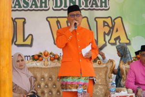 Thariq Modanggu Nyatakan Siap Jadi Donatur Tetap untuk Madrasah Diniyah Khairul Wafa