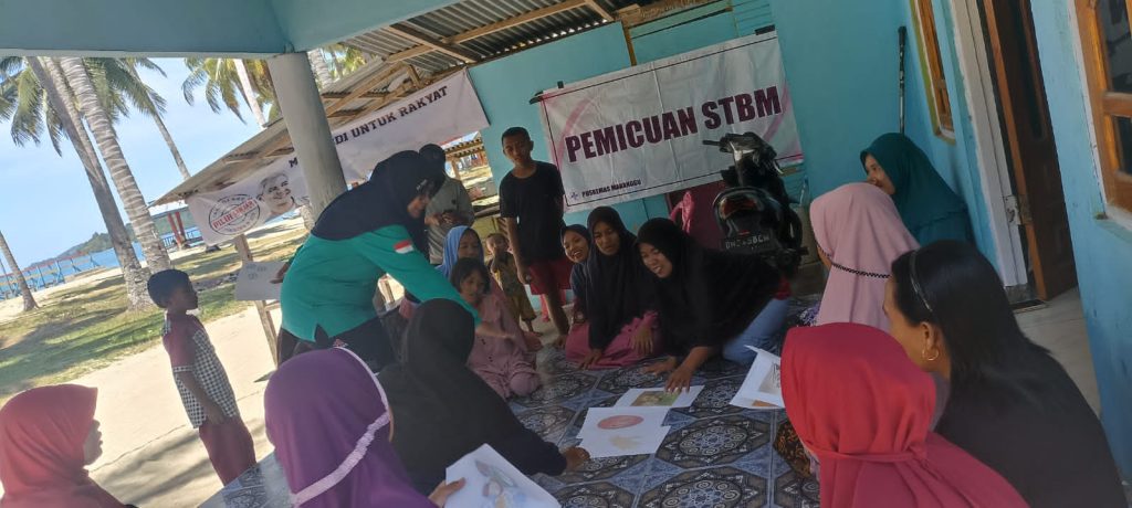 Puskesmas Mananggu Lakukan Pemicuan STBM di Lima Desa