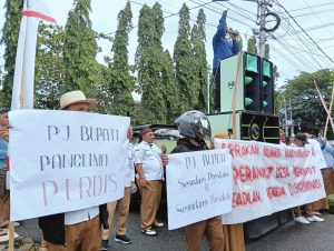 UNRAS di Depan Kantor Bupati, Penjabup Boalemo Disebut Panglima Perdis