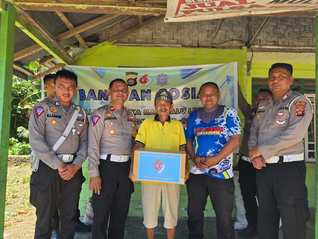 Menyambut HUT Polantas Tahun 2024, Satlantas Gorut Adakan Baksos