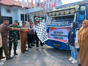 Penjabup Sherman Lepas pendistribusian logistik Pilkada 2024