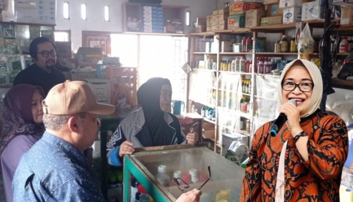 Anggota DPRD Provinsi Gorontalo Terima Keluhan Sistem Distribusi Pupuk dari Petani