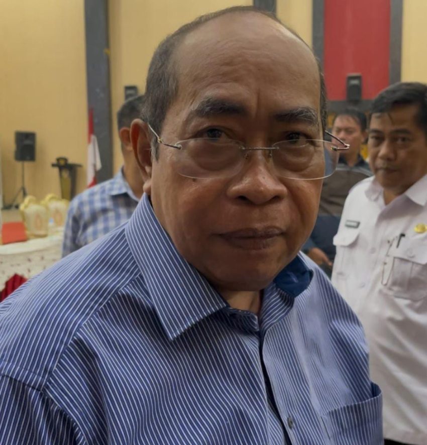 saat diwawancarai usai melaksanakan rapat evaluasi PAD di Aula Rumah Dinas Wali Kota (Banthayo lo Yiladiya), Rabu malam 28 Mei 2025.