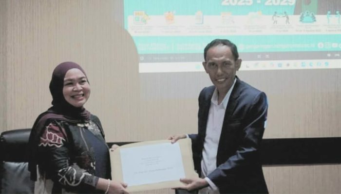 Rekam Jejak Gemilang Prof. Dr. Arten Mobonggi: Siap Pimpin IAIN Sultan Amai Gorontalo
