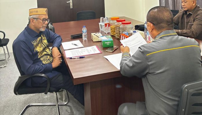 Direktur PT PETS Penuhi Panggilan BK Terkait Dugaan Suap Ketua DPRD