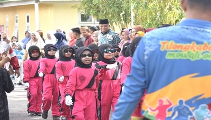 Semangat Kemerdekaan di Tilongkabila, Bupati Ismet Mile Apresiasi Partisipasi Warga