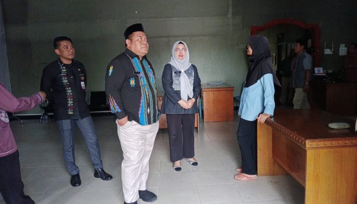 Sugondo Tekankan Percepatan Perbaikan Kantor Kesbangpol dan Kedisiplinan ASN selama Ramadan