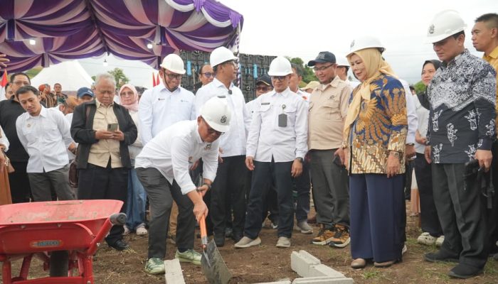 Sinergi Membangun Kemandirian Pangan, Pemkab Gorut Hadiri Ground Breaking Hilirisasi Ternak Ayam Terintegrasi Secara Virtual