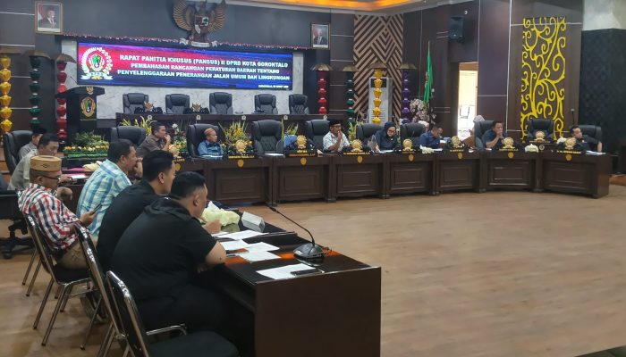Pansus II ​DPRD Kota Gorontalo Mulai Bahas Ranperda Penyelenggaraan Penerangan Jalan Umum dan Lingkungan