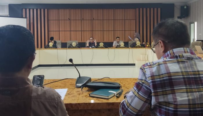Bahas Ranperda Industri Kota Gorontalo 2026-2046, Pansus I DPRD Mulai Bedah Dokumen RIR dan RPIK