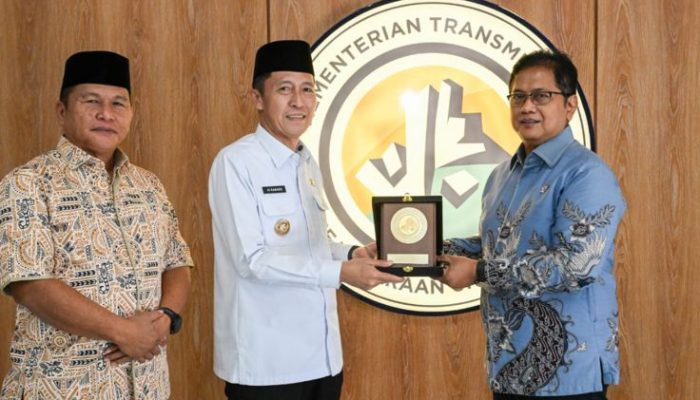 Audiensi dengan Wamen Transmigrasi, Iskandar-Deddy Tegaskan Bolsel Siap Jadi Pusat Ekonomi Baru