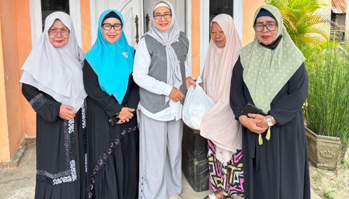 Realisasikan Program Tebar Harapan Ramadhan, Kemenag Kota Gorontalo Salurkan Bantuan bagi Disabilitas dan Lansia