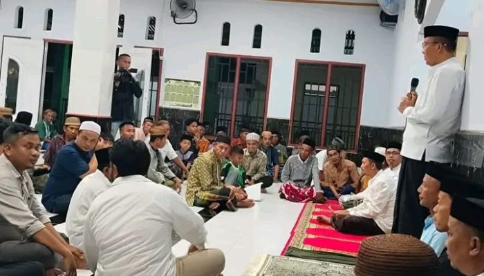 Tarawih Keliling di Masjid Al-Magfirah Desa Tangga Jaya, Lahmuddin Hambali Ajak Masyarakat Hidupkan Pengajian Rutin