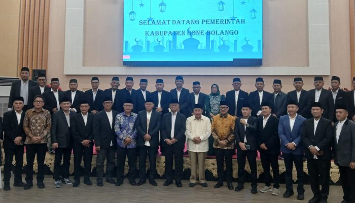 Momen Lebaran, Pertemuan Hangat Ismet Mile dan Adhan Dambea Warnai Safari Idulfitri 1447 Hijriah