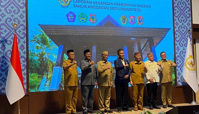 Wujudkan Transparansi, Bupati Ismet Mile Serahkan LKPD 2025 kepada BPK RI Perwakilan Provinsi Gorontalo