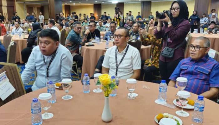 Hadiri Bimtek ASWAKADA, Wabup Lahmuddin Tekankan Pentingnya Kolaborasi Antarwakil Kepala Daerah untuk Pelayanan