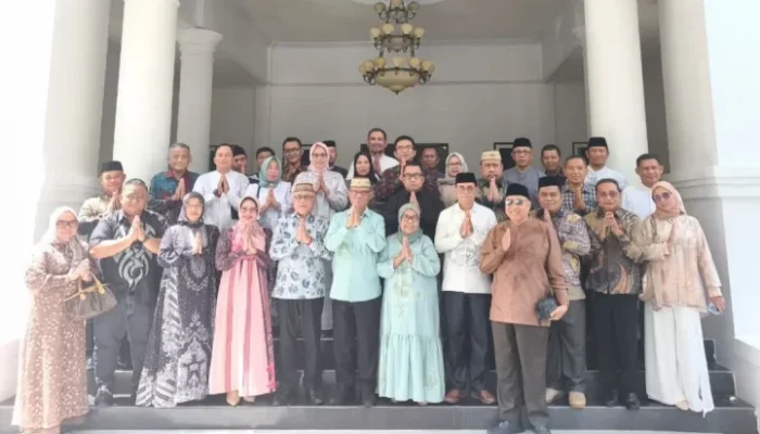 Perkuat Sinergi Lintas Wilayah, Bupati Ismet Mile Gelar Silaturahmi Idulfitri ke Kediaman Bupati Gorontalo