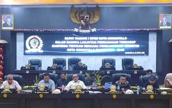 Pansus DPRD Kota Gorontalo Bahas Keterkaitan Naskah Akademik dan RPIK dalam Ranperda Industri