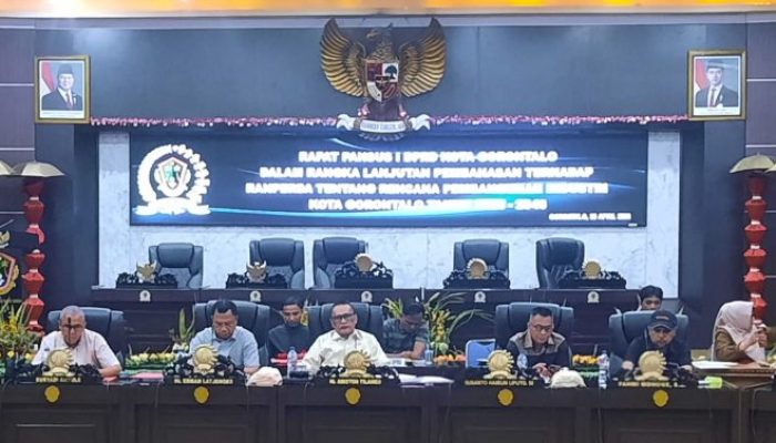 Pansus DPRD Kota Gorontalo Bahas Keterkaitan Naskah Akademik dan RPIK dalam Ranperda Industri