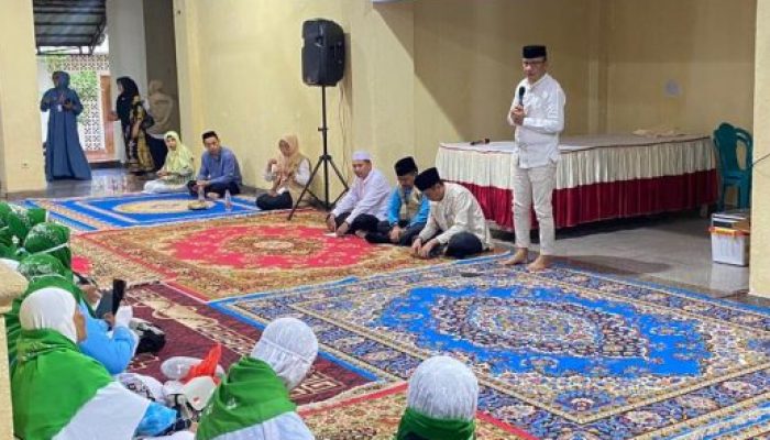 Lepas Jamaah Haji 1447 H, Wabup Lahmuddin Tekankan Pentingnya Kesiapan Fisik dan Mental