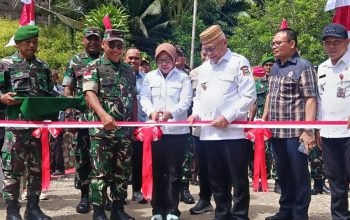 Bersama Bupati Sofyan, Pangdam XIII/Merdeka Resmikan Jembatan Garuda di Desa Ulapato B Gorontalo