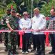 Bersama Bupati Sofyan, Pangdam XIII/Merdeka Resmikan Jembatan Garuda di Desa Ulapato B Gorontalo