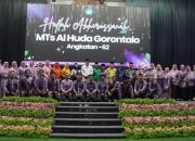 Misnawaty S. Nuna Hadiri Pelepasan Siswa MTs Al Huda, Ingatkan Tantangan Moral di Era Digital