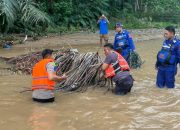 Polres Boalemo Evakuasi Korban Hanyut di Sungai Manggulipa, Satu Korban Masih dalam Pencarian