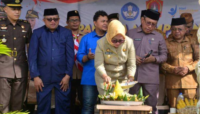 Peringati Hardiknas 2026, Wabup Nurjana Tekankan Pentingnya Deep Learning dari Dalam Kelas