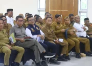 Bupati Ismet Mile Tekankan Program Pembangunan Selesai Sesuai Target