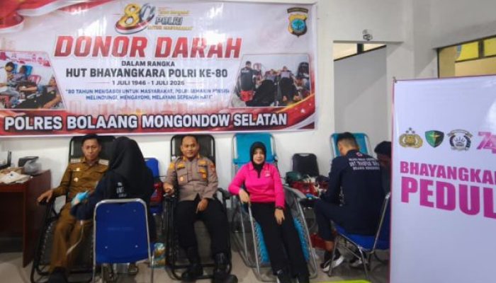 Menyambut HUT Bhayangkara ke-80, Bupati dan Jajaran TNI/Polri Donorkan Darah di Agenda Bakti Kesehatan