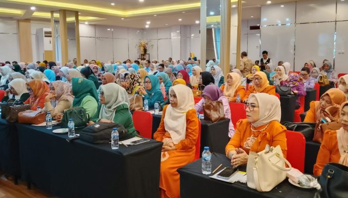 Dikbud Bone Bolango Gelar Workshop, Bupati Ismet Tekankan para Kepsek Bekerja Sesuai Aturan