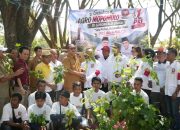 Terima 1.000 Bibit Pohon Buah dari PRI, Bupati Thariq Ajak Seluruh Elemen Sukseskan Agro Mopomulo
