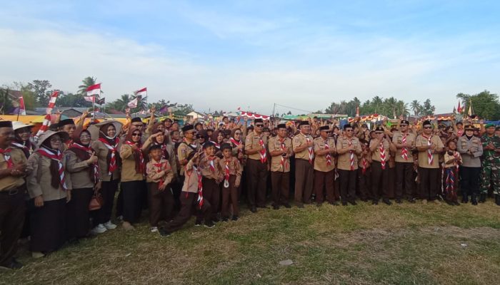 Buka Perkemahan Kwarran Limboto, Bupati Sofyan Tekankan Pembentukan Karakter dan Kemandirian Pramuka