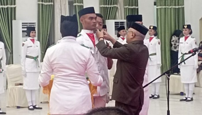 Pengukuhan 26 Paskibraka Kabgor, Bupati Sofyan Minta Anggota Jaga Amanat dan Jadi Teladan