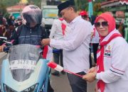 Libatkan Akademisi dan Pemuda, Camat Bone Gerakkan Aksi Pembagian Bendera Merah Putih