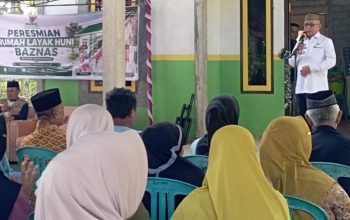 Dukung Program Baznas Bantu Warga, Sofyan Puhi: Pemda Selalu Dorong ASN Salurkan Zakat