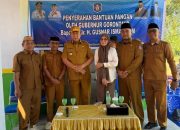Salurkan Bantuan Pangan di Kabila, Kadis Roswaty Apresiasi Kolaborasi Pemprov Gorontalo dan DPRD Ringankan Beban Warga